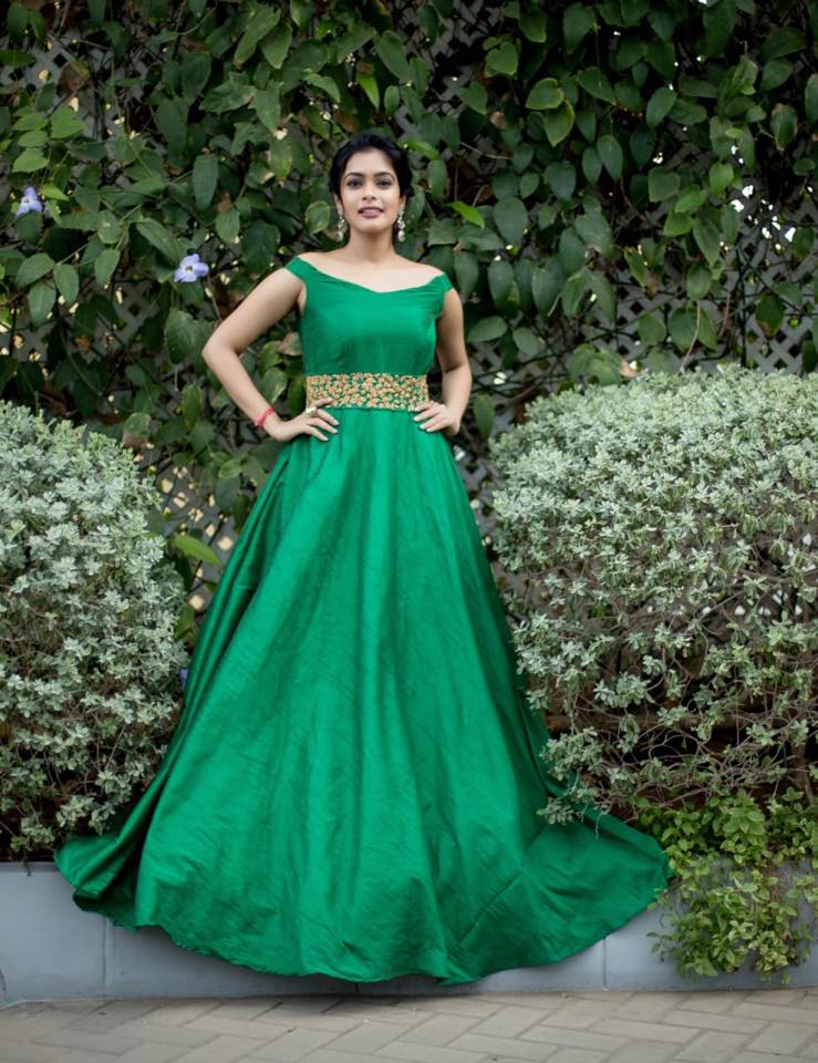 Green Embroidered Readymade Indowestern Gown Latest 211GW02